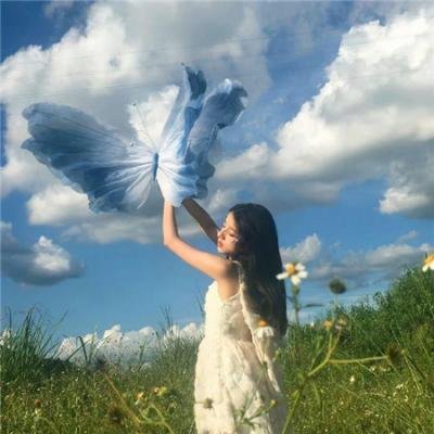 独家爆料：天王之女直播带货翻车，家长出面回应，前后半年